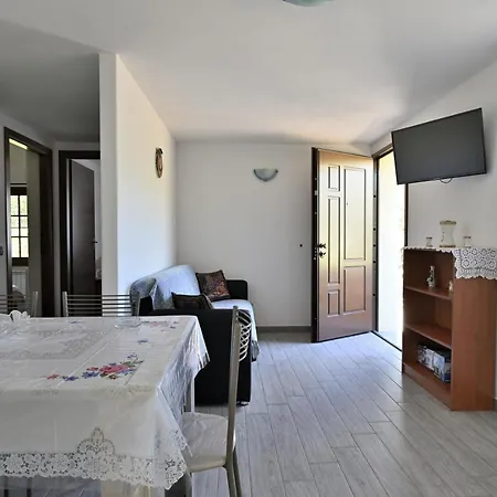 Casa Marinella Apartment *